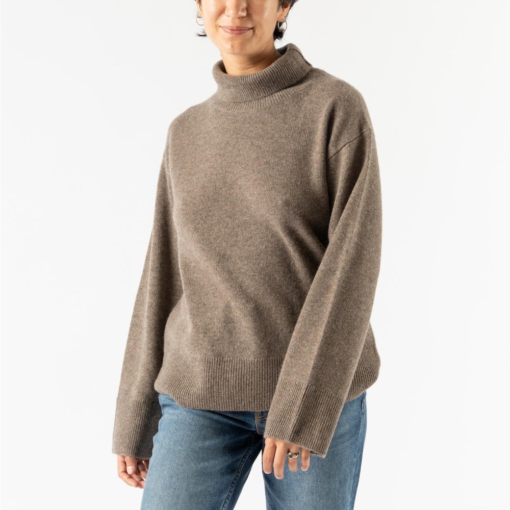 Alex Mill Cecile Cashmere Turtleneck Sweater